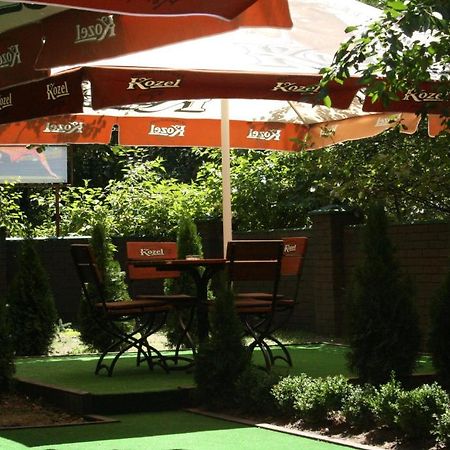 Adler Hotel Kiev Dış mekan fotoğraf