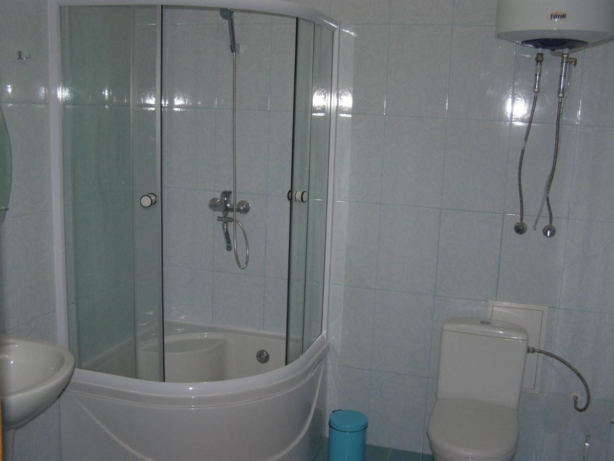 Adler Hotel Kiev Oda fotoğraf